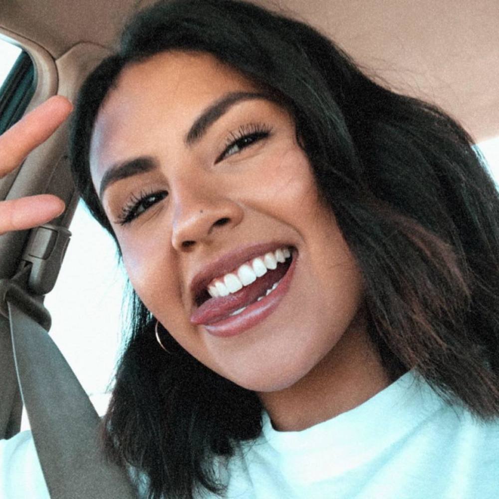 Meet your Posher, Aylin